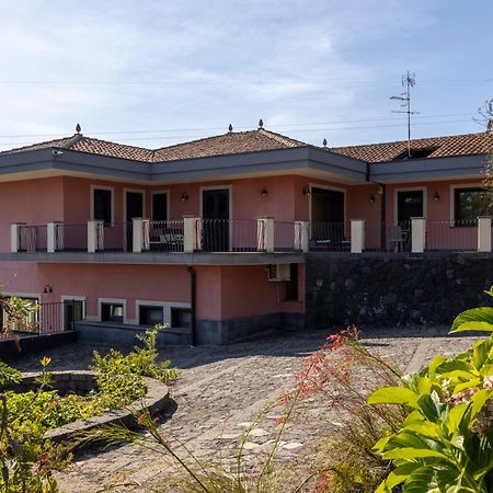 Villa Vulcano, Tra L'Etna E Il Mare Zafferana Etnea Eksteriør billede
